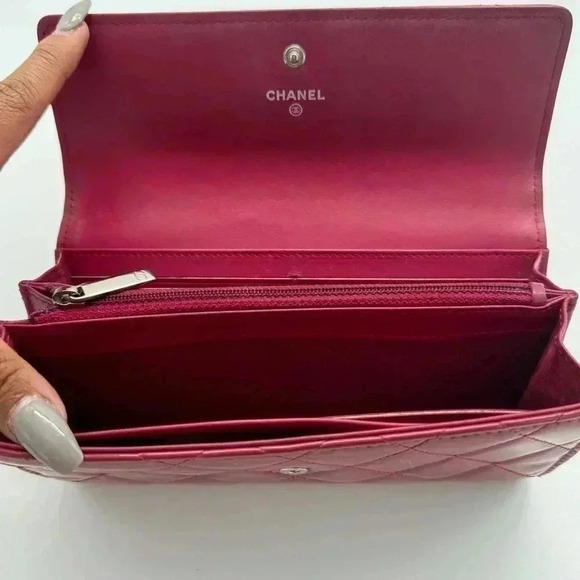 Authentic Chanel Patent Leather Wallet with FREE Gunmetal Chain and Wallet ins. - Picture 12 of 16